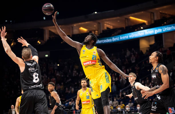 雷霆的胜利 雷霆的胜利