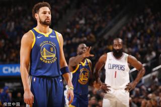 让球迷们早 让球迷们早